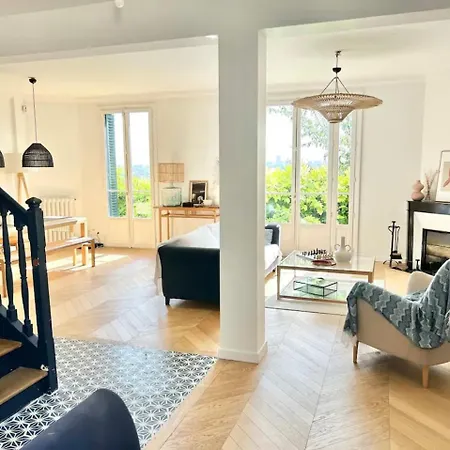 Maison Familiale Avec Vue Tour Eiffel Σπίτι διακοπών